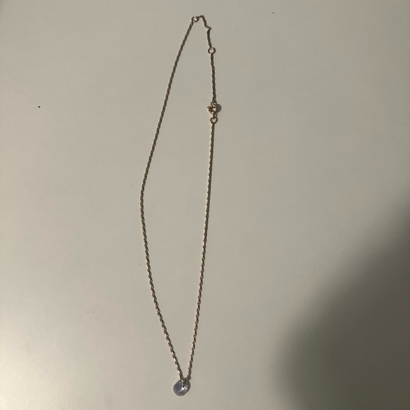 Elegant Gold Necklace with Small (fake) Diamond - Picture 1 of 1